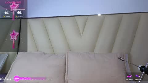 hotboy21_ online show from October 12, 4:00 am