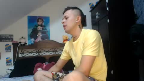 Snapshot of hotboy85152 chatting on July 16, 7:09 pm jhon online show from July 16, 7:09 pm