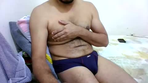 Snapshot of hotboy8677 chatting on February 1, 8:13 am Hotboy8677 online show from February 1, 8:13 am