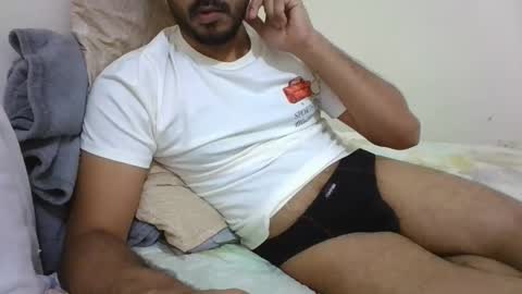 Snapshot of hotboy8677 chatting on February 15, 7:16 am Hotboy8677 online show from February 15, 7:16 am