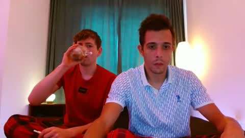 Snapshot of hotboyshorny chatting on January 16, 9:13 am Hotboyshorny online show from January 16, 9:13 am