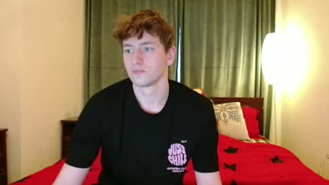 Snapshot of hotboyshorny chatting on January 18, 5:44 am Hotboyshorny online show from January 18, 5:44 am