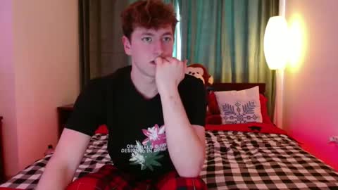 Snapshot of hotboyshorny chatting on January 19, 7:01 am Hotboyshorny online show from January 19, 7:01 am