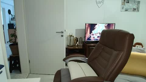 Snapshot of hotboyshorny chatting on February 9, 9:02 am Hotboyshorny online show from February 9, 9:02 am