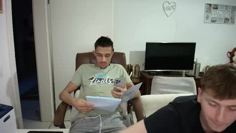 Snapshot of hotboyshorny chatting on February 12, 7:31 pm Hotboyshorny online show from February 12, 7:31 pm