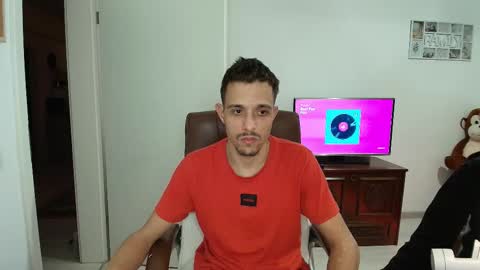 Snapshot of hotboyshorny chatting on February 13, 9:33 pm Hotboyshorny online show from February 13, 9:33 pm