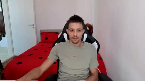 Snapshot of hotboyshorny chatting on February 27, 8:58 am Hotboyshorny online show from February 27, 8:58 am