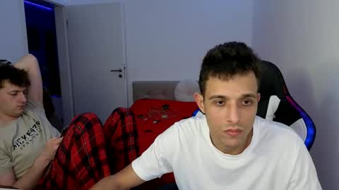 Snapshot of hotboyshorny chatting on February 28, 6:09 pm Hotboyshorny online show from February 28, 6:09 pm