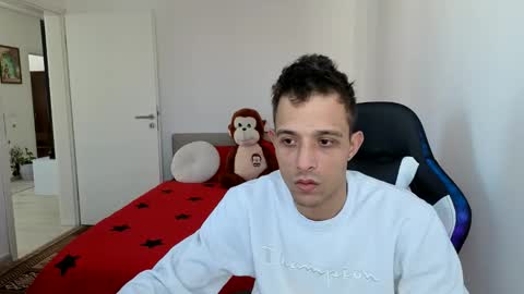 Snapshot of hotboyshorny chatting on March 1, 8:38 am Hotboyshorny online show from March 1, 8:38 am