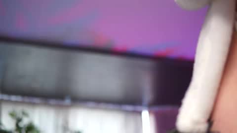 Snapshot of hotbustybabex chatting on January 19, 9:35 am Anais online show from January 19, 9:35 am