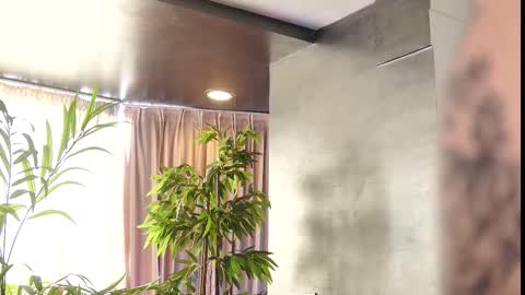 Snapshot of hotbustybabex chatting on February 26, 10:03 am Anais online show from February 26, 10:03 am