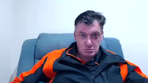 hotcam054 online show from April 23, 7:27 pm