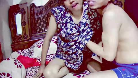 Hotcapolx online show from April 25, 4:59 pm