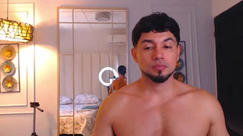 Hussain   aaron and Ekko online show from March 5, 7:10 pm