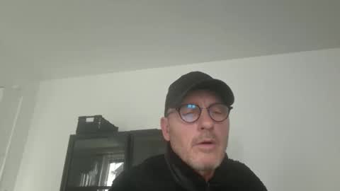 HotCriss online show from December 17, 11:05 am