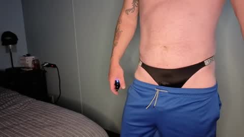 Snapshot of hotdadforyou chatting on May 10, 1:00 am hotdadforyou online show from May 10, 1:00 am