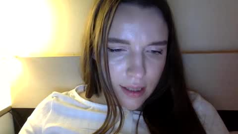 effy online show from December 19, 11:14 pm