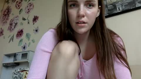 effy online show from March 10, 10:37 am