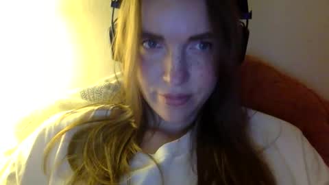 effy online show from November 30, 9:08 pm