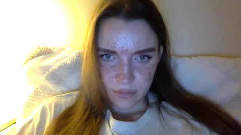 effy online show from December 18, 11:00 pm