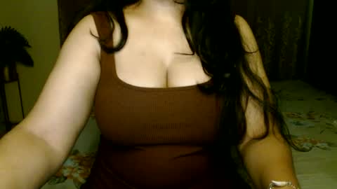 Snapshot of hoteliza6 chatting on June 14, 3:47 pm Eliza i dont show face in any show online show from June 14, 3:47 pm