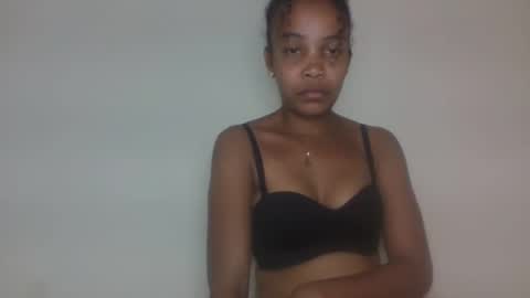 hotfelicia online show from May 7, 4:23 pm