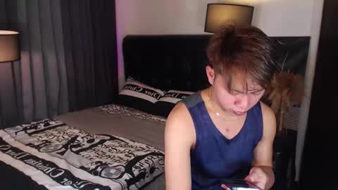 hotfucker_drei online show from October 6, 3:37 am