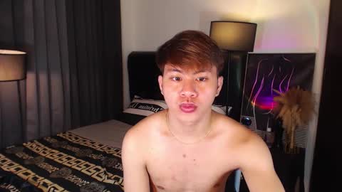 hotfucker_drei online show from October 7, 10:12 am