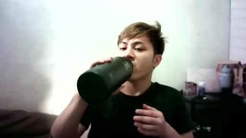 hotfucker_drei online show from November 10, 6:23 am