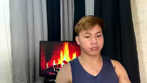 hotfucker_drei online show from December 17, 6:36 pm