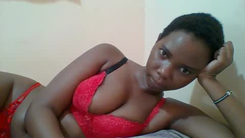 Queen online show from February 17, 5:25 am