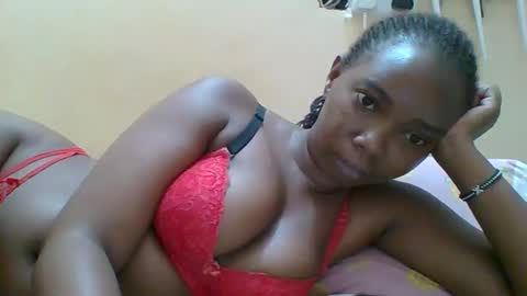 Queen online show from December 4, 8:50 pm