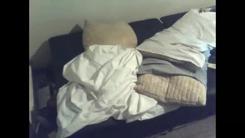 hotguynpanties online show from September 14, 6:01 am