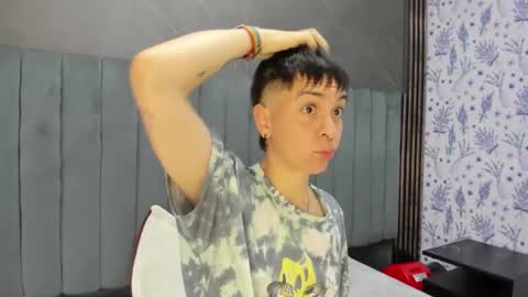 hannah online show from January 8, 2:14 am