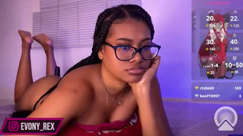 Snapshot of hotharmonies chatting on February 27, 12:43 am Rosetta and Allen online show from February 27, 12:43 am