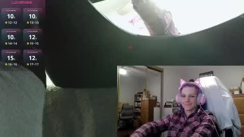 Lexie online show from March 3, 5:30 pm