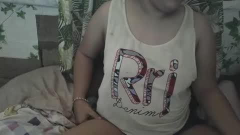 Snapshot of hotiemorenagurl18 chatting on May 2, 5:23 am hotiemorenagurl18 online show from May 2, 5:23 am