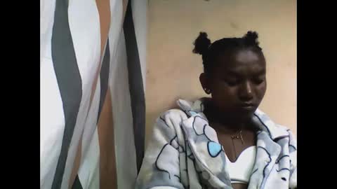 veronique online show from October 9, 8:07 pm