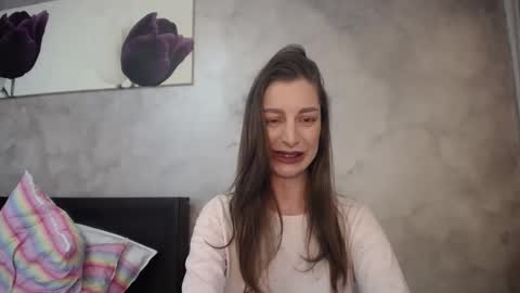 Lia   online show from March 8, 1:04 pm