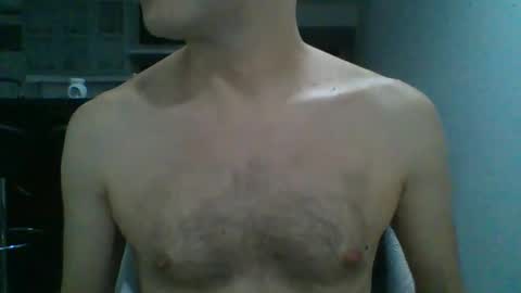 Snapshot of hotitan chatting on February 8, 3:32 am hottitan twitter Marianoshcam online show from February 8, 3:32 am