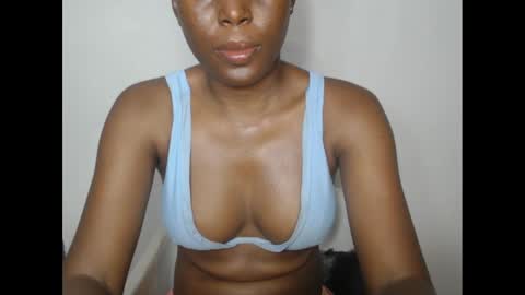 hotjessie0 online show from January 16, 4:17 am