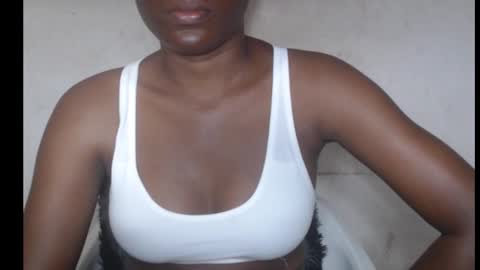 hotjessie0 online show from October 13, 4:34 am