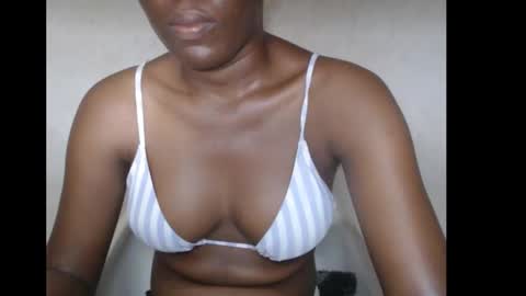 hotjessie0 online show from October 27, 5:22 am