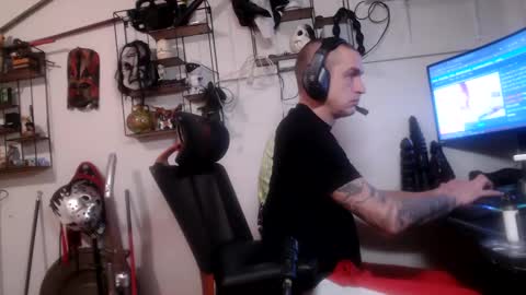 hotkinkytat online show from January 21, 11:55 pm