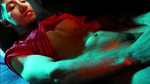 Hotlatinking online show from March 2, 7:21 pm