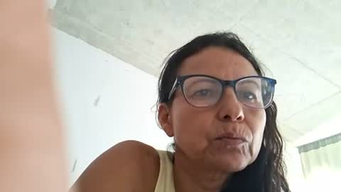 hotleny online show from June 20, 4:54 pm