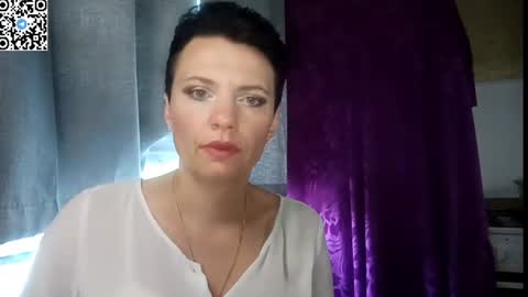 Snapshot of hotmamaqueen234 chatting on June 29, 11:10 am hotmamaqueen234 online show from June 29, 11:10 am