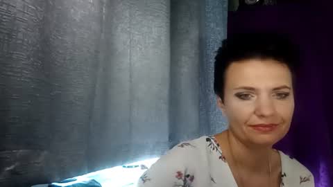 Snapshot of hotmamaqueen234 chatting on July 25, 11:19 am hotmamaqueen234 online show from July 25, 11:19 am