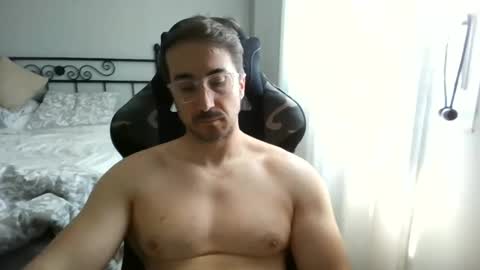 hotman_40_ online show from April 15, 10:22 am