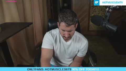 hotmuscles6t9 online show from July 4, 12:17 am